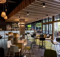 Oaks On Market - Holiday Byron Bay