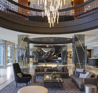 Pullman Melbourne On the Park - Holiday Byron Bay
