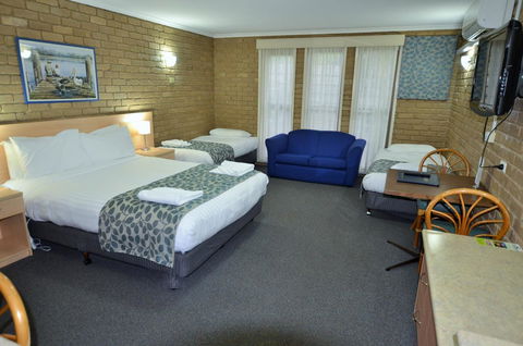 Tropicana Motor Inn - Holiday Byron Bay 9