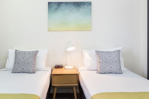 City Edge North Melbourne Apartment Hotel - Holiday Byron Bay 7