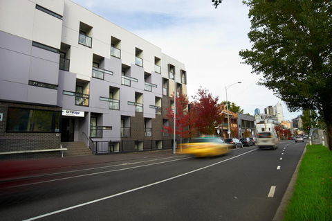 City Edge North Melbourne Apartment Hotel - Holiday Byron Bay 22