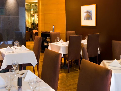 Hotel Grand Chancellor Melbourne - Holiday Byron Bay 32