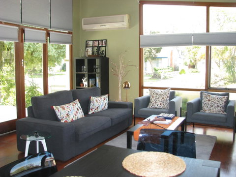 Growse House Yarram 3BR - Holiday Byron Bay 4