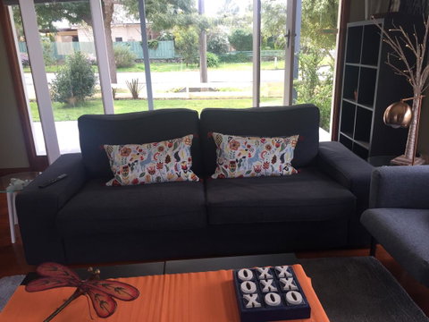 Growse House Yarram 3BR - Holiday Byron Bay 2