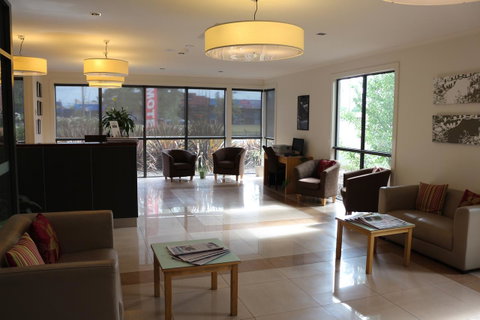 Bairnsdale International - Holiday Byron Bay 20