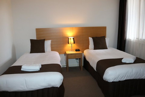 Bairnsdale International - Holiday Byron Bay 26