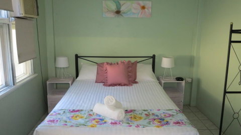 The Captain's Manor On Cook Unit 9 - Holiday Byron Bay 3
