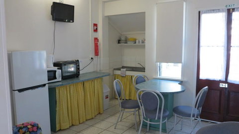 The Captain's Manor On Cook Unit 9 - Holiday Byron Bay 2