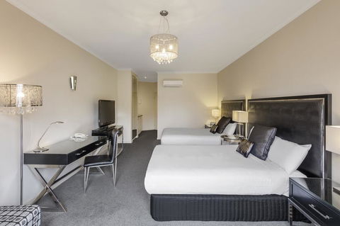 The Carrington Hotel - Holiday Byron Bay 2
