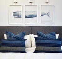 The Clovelly Hotel - Holiday Byron Bay