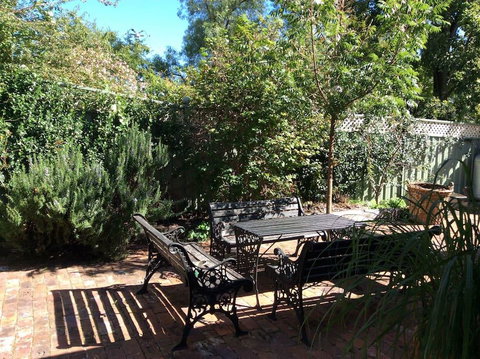 The Coach House On River And Park - Holiday Byron Bay 2