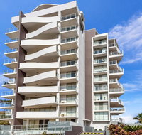 The Crest 201 - Forster CBD - Holiday Byron Bay