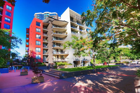 The Docks On Goodwin - Holiday Byron Bay 2