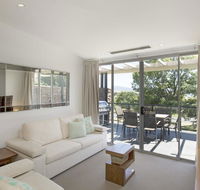 The Edge Apartment 5 Jindabyne - Holiday Byron Bay