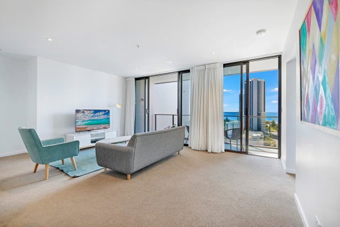 The Eureka Gold Coast Residence On Broadbeach - Holiday Byron Bay 2