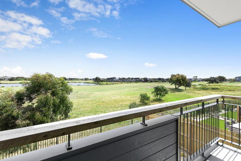 The Fairway Club - Holiday Byron Bay 2