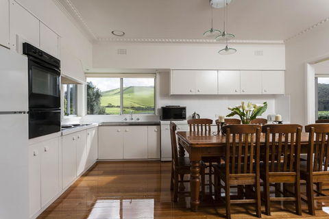The Farm House - Holiday Byron Bay 0
