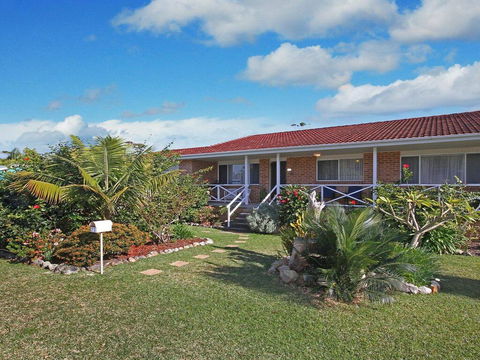The Heights - Home Style Comforts - Holiday Byron Bay 0