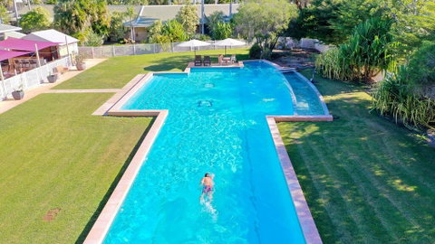 The Kimberley Grande Hotel - Holiday Byron Bay 1