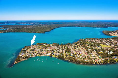 The Lake Escape - Holiday Byron Bay 3