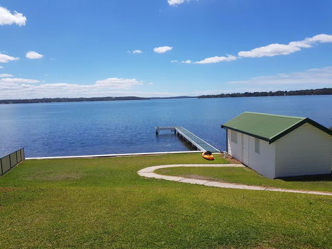 The Lake Escape - Holiday Byron Bay 0