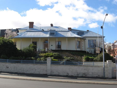 The Lodge On Elizabeth Boutique Hotel - Holiday Byron Bay 1