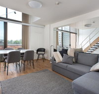 The Loft by Darling Harbour - Holiday Byron Bay