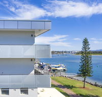 The Mid Pacific - Holiday Byron Bay