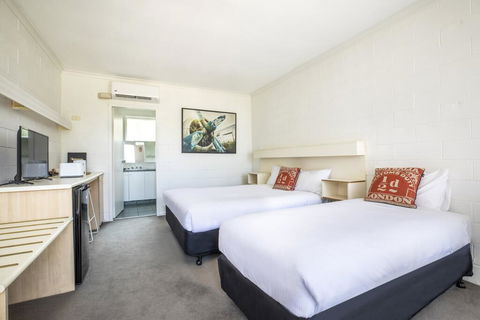 The Mulgrave Motel - Under New Management - Formerly Mulgrave Court Motor Inn - Holiday Byron Bay 3