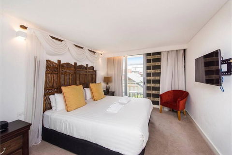 The Nest - Bohemian Space In Northbridge With Roof Terrace - Holiday Byron Bay 0