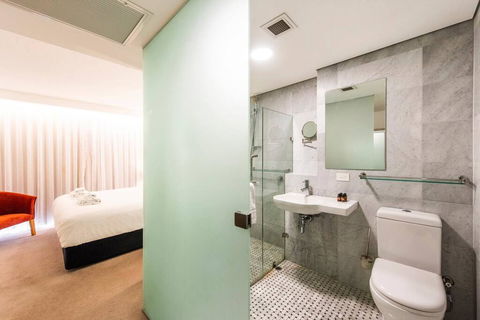 The Nest - Cosy Space On Newcastle Street With Roof Terrace - Holiday Byron Bay 2