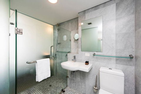The Nest - Cosy Space On Newcastle Street With Roof Terrace - Holiday Byron Bay 3
