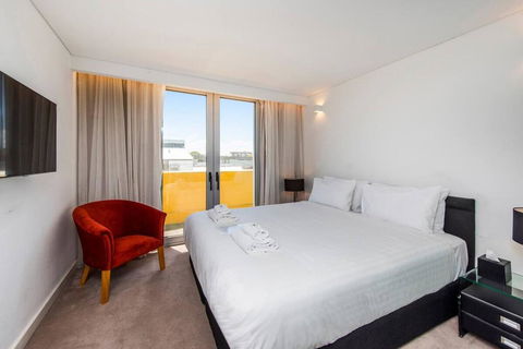 The Nest - Cosy Space On Newcastle Street With Roof Terrace - Holiday Byron Bay 0