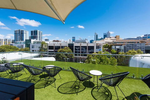 The Nest - Rustic En Suite Room Near The City And Roof Terrace - Holiday Byron Bay 3