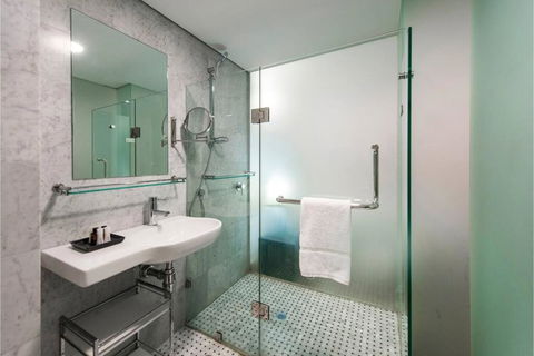 The Nest - Spacious Studio On Newcastle St With Roof Terrace - Holiday Byron Bay 2