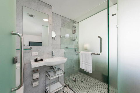 The Nest - Trendy Studio Close To Centre With Roof Terrace - Holiday Byron Bay 2