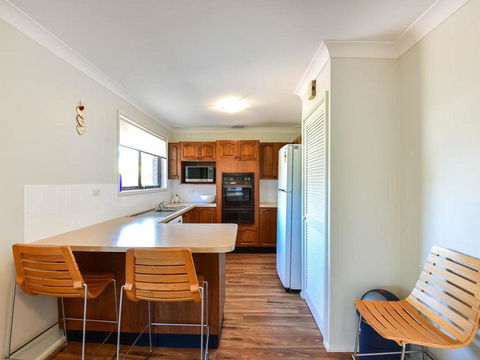 The Noraville House - Large Family Home - Holiday Byron Bay 3