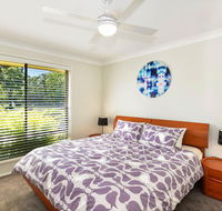 The Noraville House - Large Family Home - Holiday Byron Bay