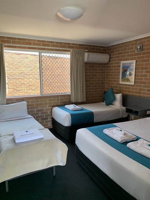 The Oaks Hotel Motel - Holiday Byron Bay 3