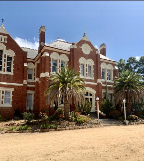 The Old Convent St Arnaud - Holiday Byron Bay 3