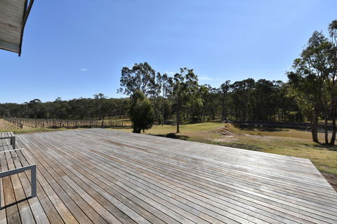 The Parson's Vineyard Retreat - Get Amongst The Vineyards In A Historic Home - Holiday Byron Bay 1