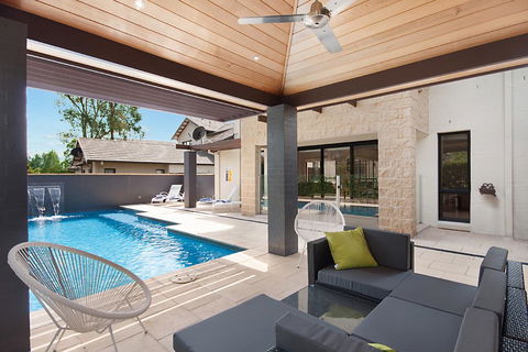 The Retreat - Holiday Byron Bay 1