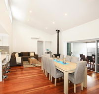 The Sands - Pet Friendly - 3 Min Walk to Beach - Holiday Byron Bay