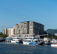 The Sebel Cairns Harbour Lights - Holiday Byron Bay