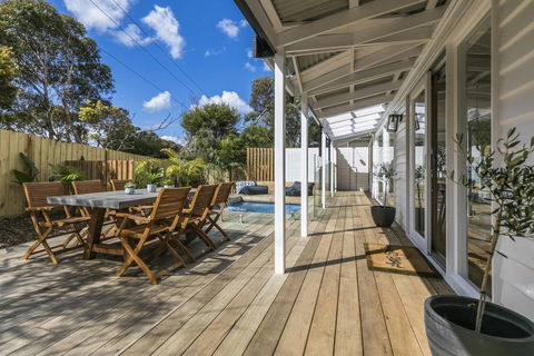 The Summer House Retreat Torquay - Holiday Byron Bay 3