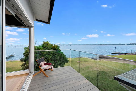 The View - Holiday Byron Bay 1