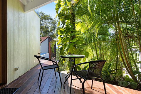 THE VIEW, TUGUN - 4 Bedrooms - Sea Views - Private Heated Pool - Holiday Byron Bay 3
