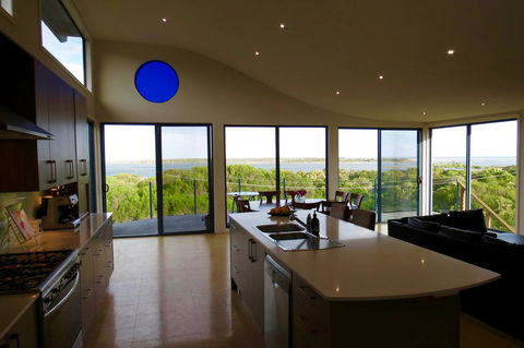 The Wave Oasis SC B&B - Holiday Byron Bay 2