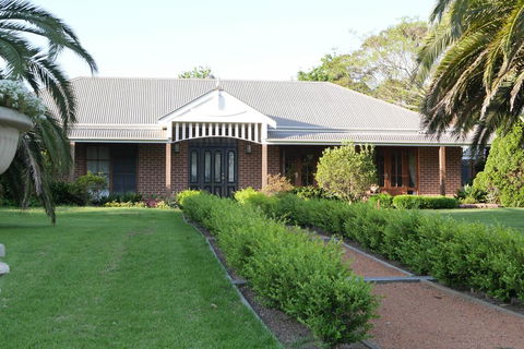 The Willows B N B - Holiday Byron Bay 0