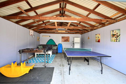 Tilly's Retreat - Pet Friendly - 3 Min Walk To Beach - Holiday Byron Bay 3